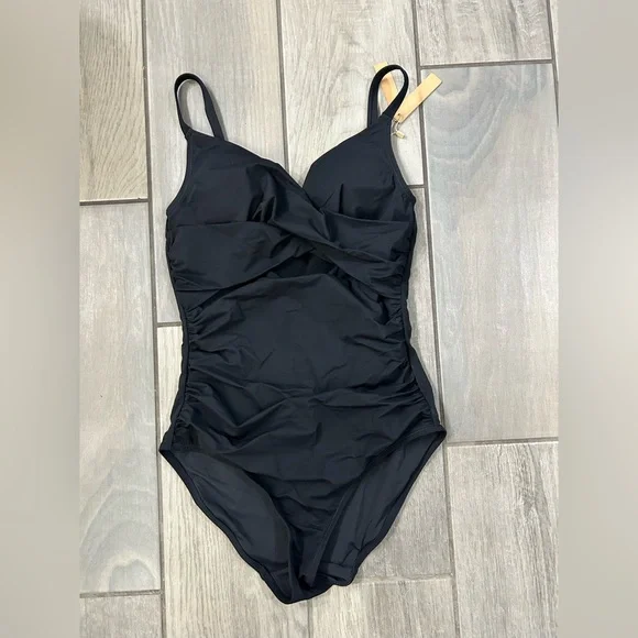 SHAPELLX Women’s Tummy Control Swimsuit V Neck Ruched Push Up Built-in Bra - Picture 7 of 10